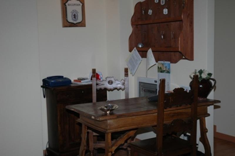 Albergo Montenerone Piobbico Bilik gambar
